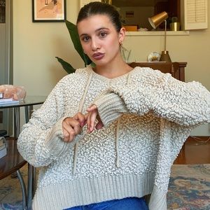 ❤️SOLD❤️ POPCORN HOODED SWEATER